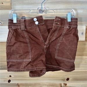 Full tilt stitch detail shorts